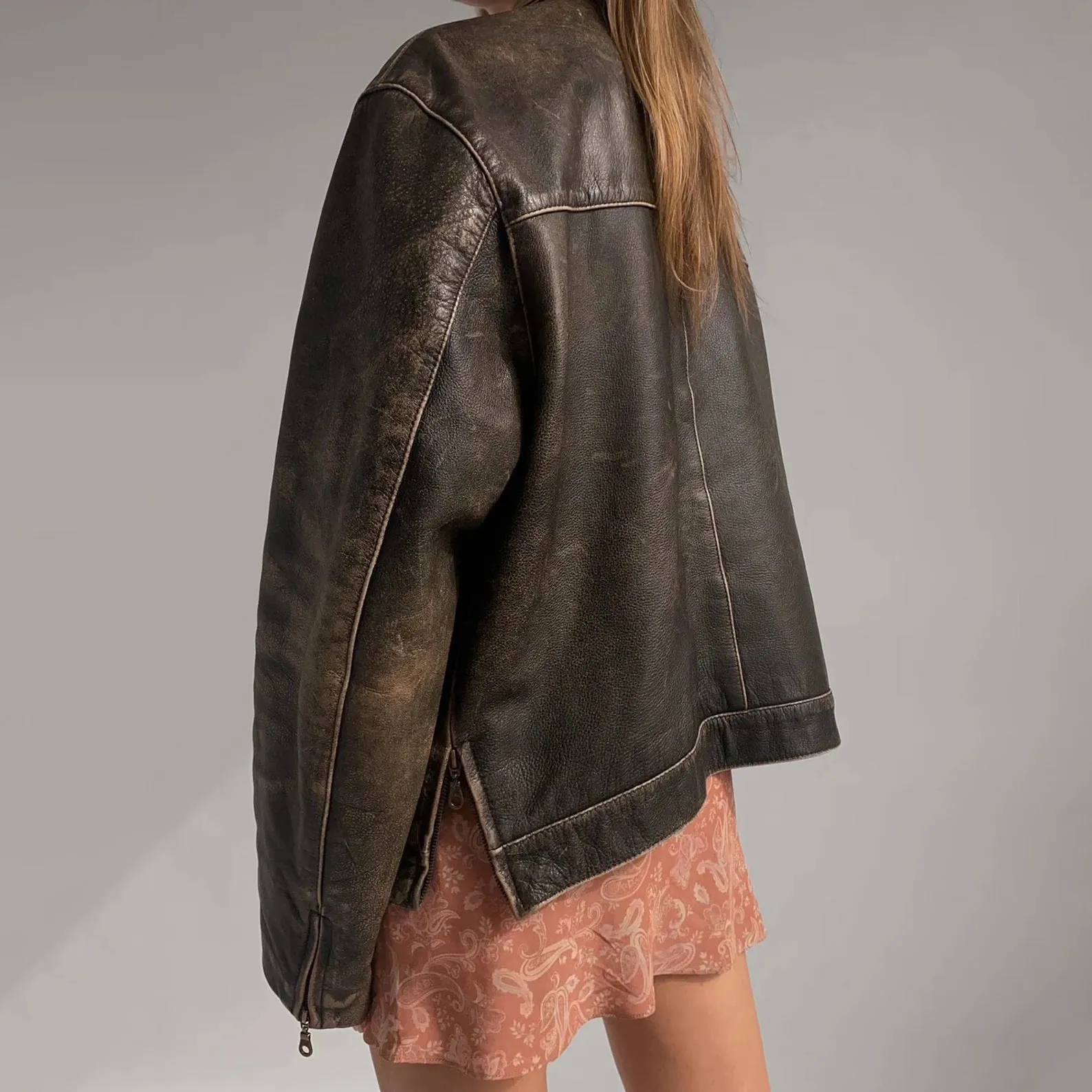 90's Women Vintage Oversized Straight Leather Jacket By TJS