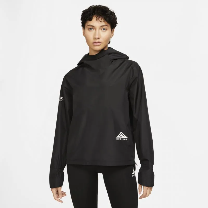 Nike Women's Trail GORE-TEX Jacket with Detachable Balaclava - Weather-Resistant Performance Gear