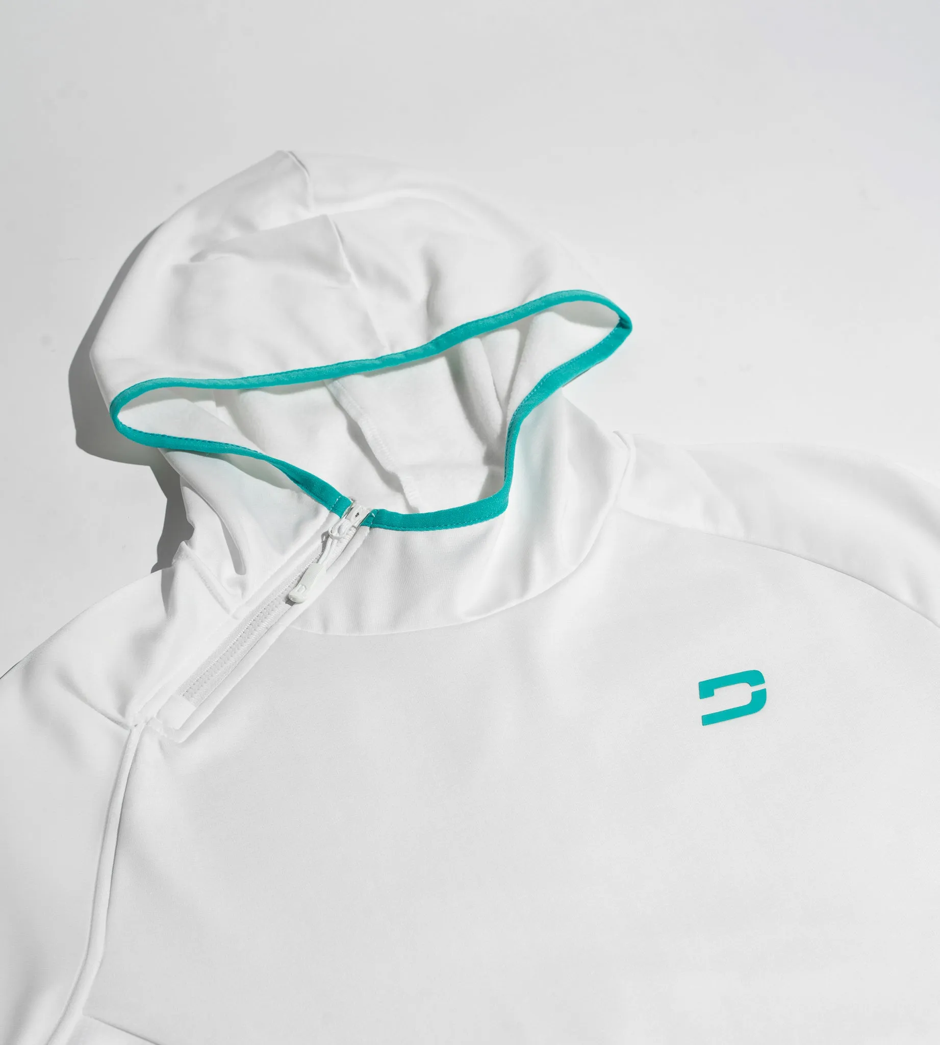 TIMELESS HOODIE - WHITE