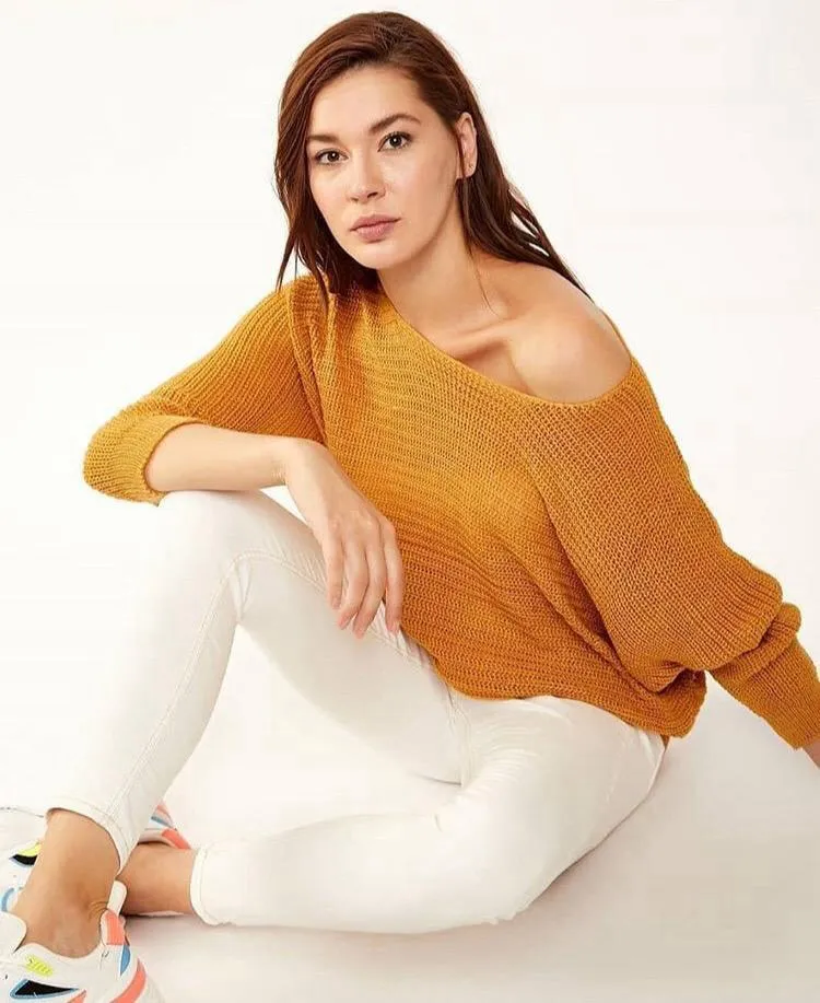 Women's Knitted Off Shoulder Sweater - OFS01